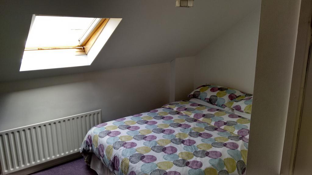 Bed and Breakfast Fairman House Backpackers Londonderry Pokoj fotografie
